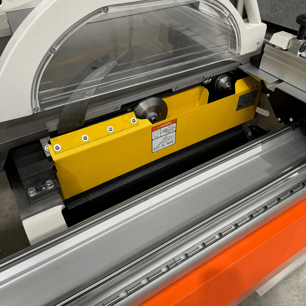 ToughCut 400mm (16") 7.5HP 3.8m Sliding Table Automatic Rise / Fall & Tilt Panel Saw 415V Diamond 400 - Image 8