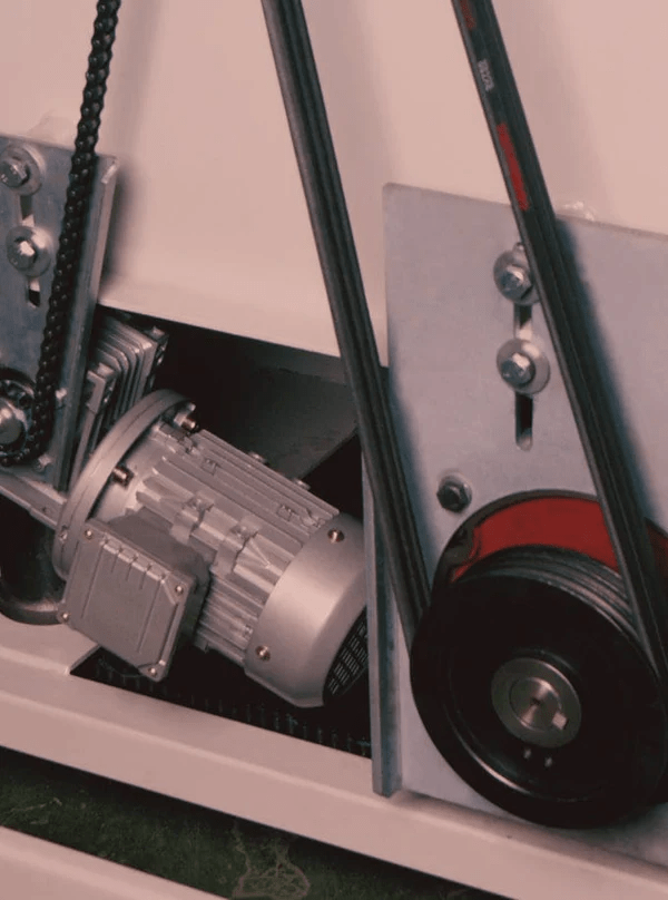 ToughCut 530mm (21") Industrial Thicknesser Ilmenite 530H - Image 4